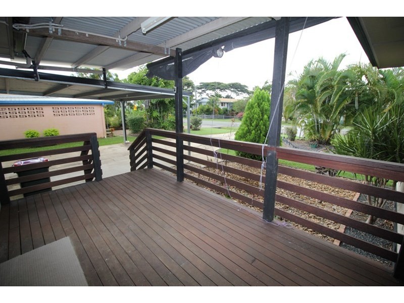 25 Marina Parade, Ingham QLD 4850