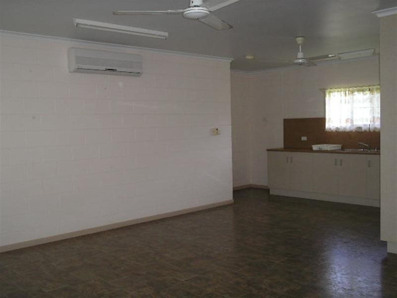 1/14 Barramundi Street, Taylors Beach QLD 4850