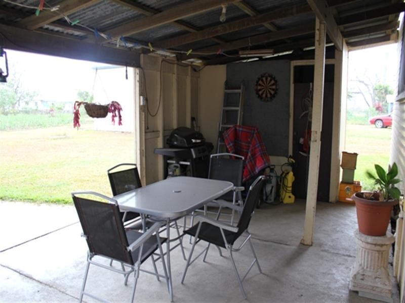 10 Sachs Lane, Ingham QLD 4850