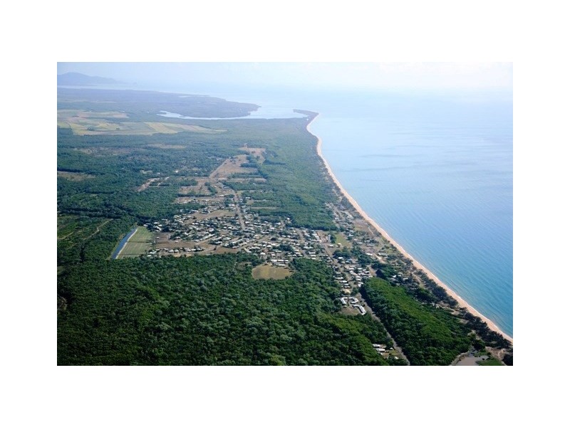 04 Bottlebrush Street, Forrest Beach QLD 4850