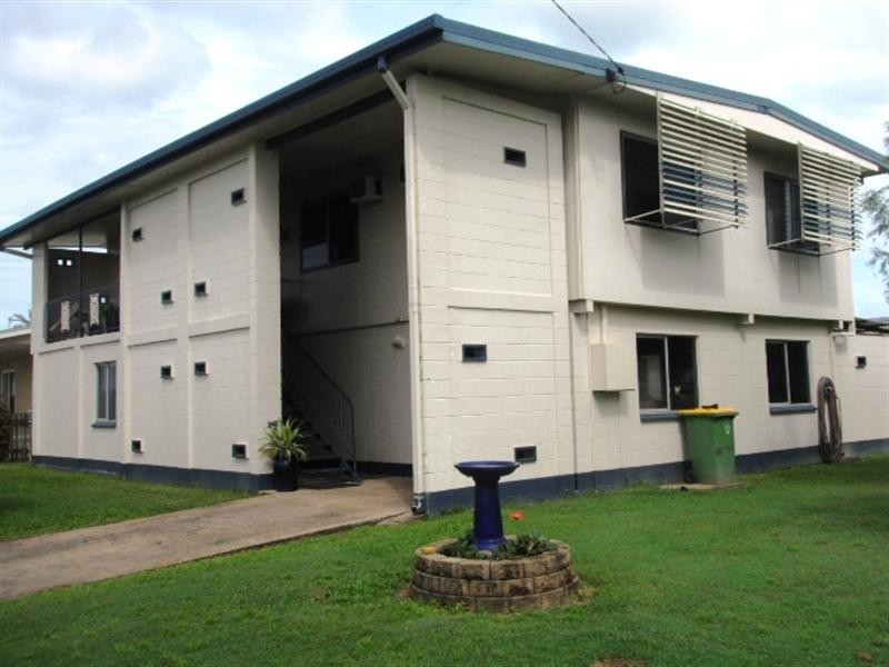 9 Acacia Road, Halifax QLD 4850