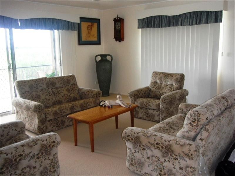 9 Acacia Road, Halifax QLD 4850