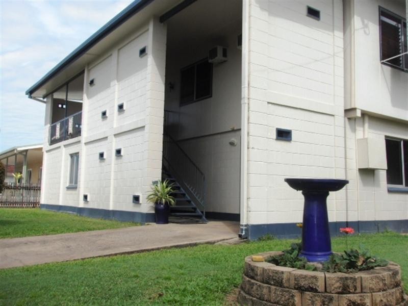 9 Acacia Road, Halifax QLD 4850