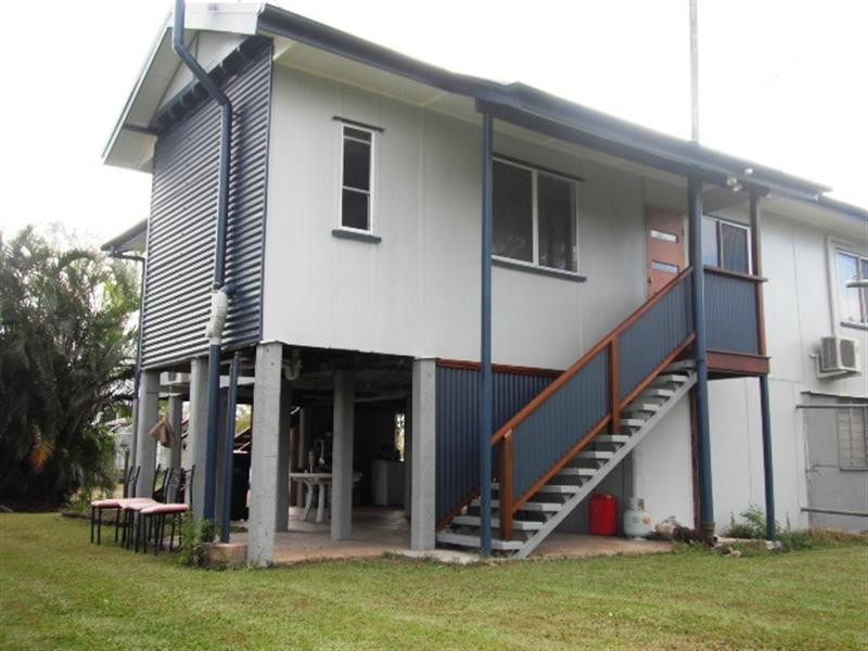 9 Lyons Street, Ingham QLD 4850