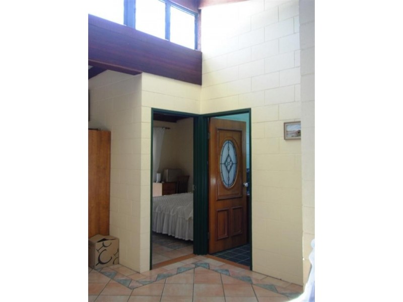 4 Waring Street, Lucinda QLD 4850