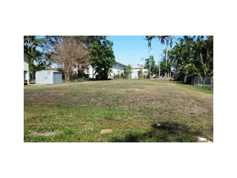 7 White Street, Ingham QLD 4850