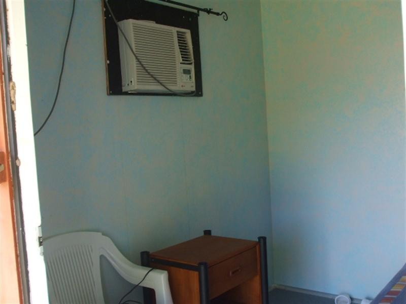 06 Stephensen Avenue, Halifax QLD 4850