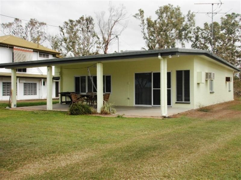 30 Patterson Parade, Lucinda QLD 4850