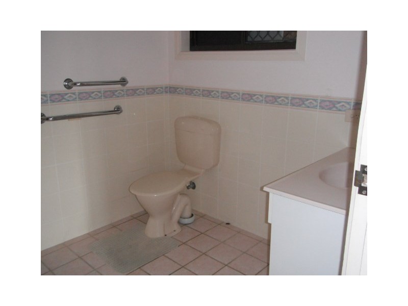 16 Wallis Street, Trebonne QLD 4850