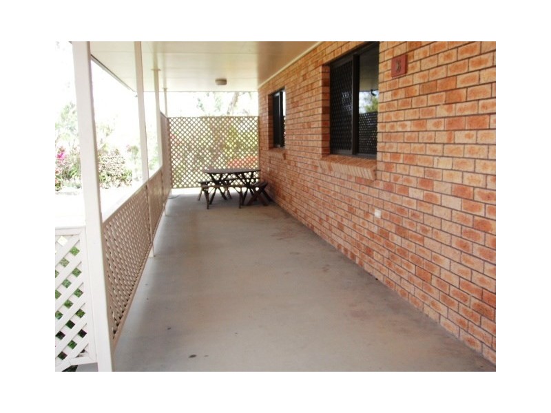 16 Wallis Street, Trebonne QLD 4850