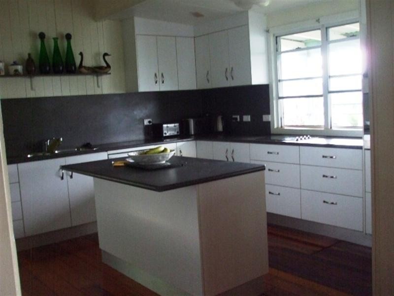 1 Palm Avenue, Ingham QLD 4850