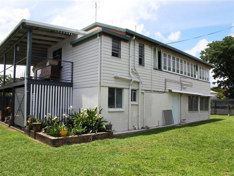 1 Palm Avenue, Ingham QLD 4850