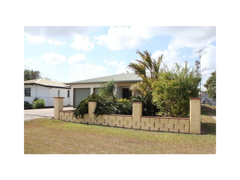 4 Alma Street, Halifax QLD 4850