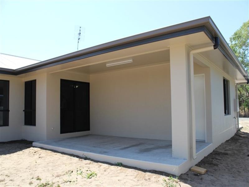 5 Bauhinia Street, Forrest Beach QLD 4850