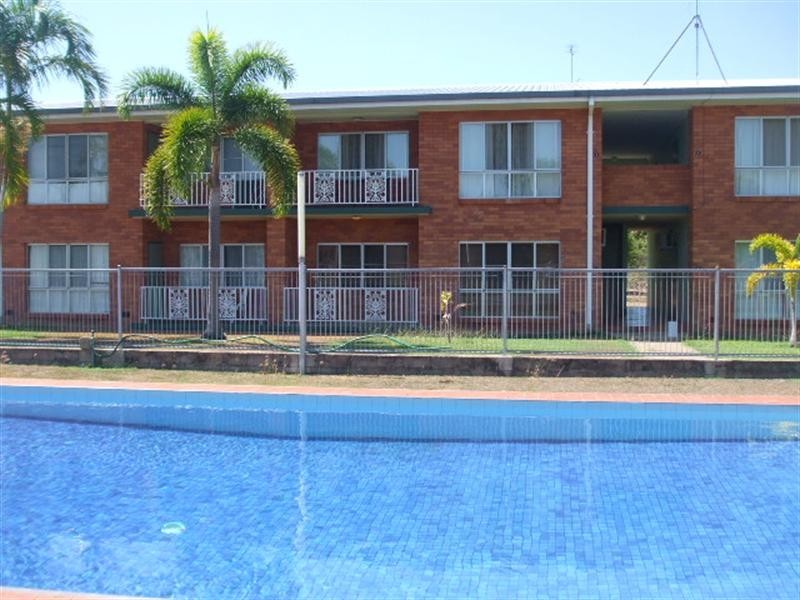 2/136 Patterson Parade, Lucinda QLD 4850