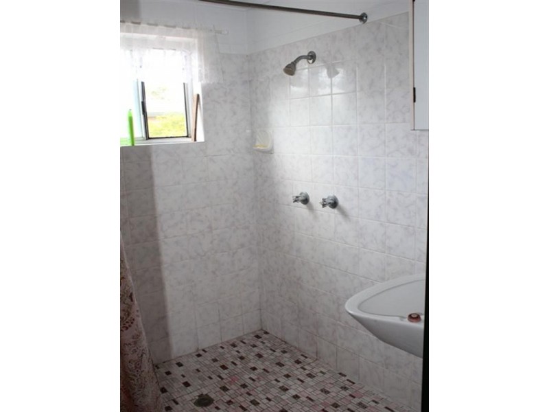 2/136 Patterson Parade, Lucinda QLD 4850