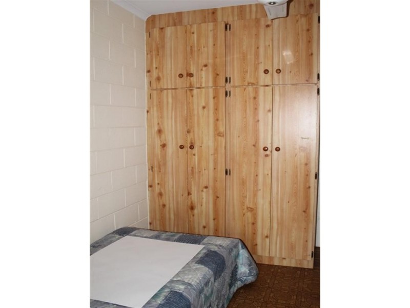 2/136 Patterson Parade, Lucinda QLD 4850