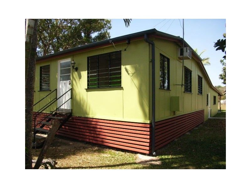 5 Shaws Avenue, Halifax QLD 4850
