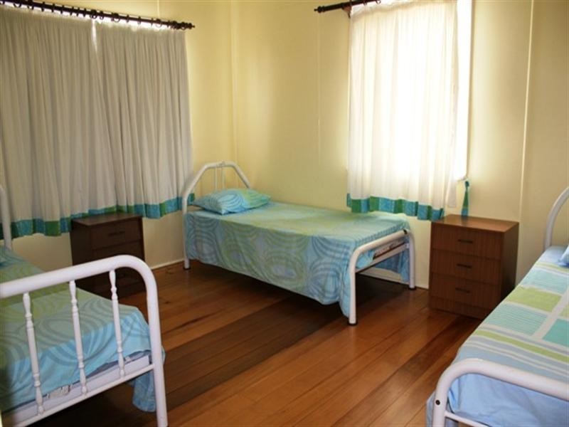 12 Bruce Parade, Lucinda QLD 4850