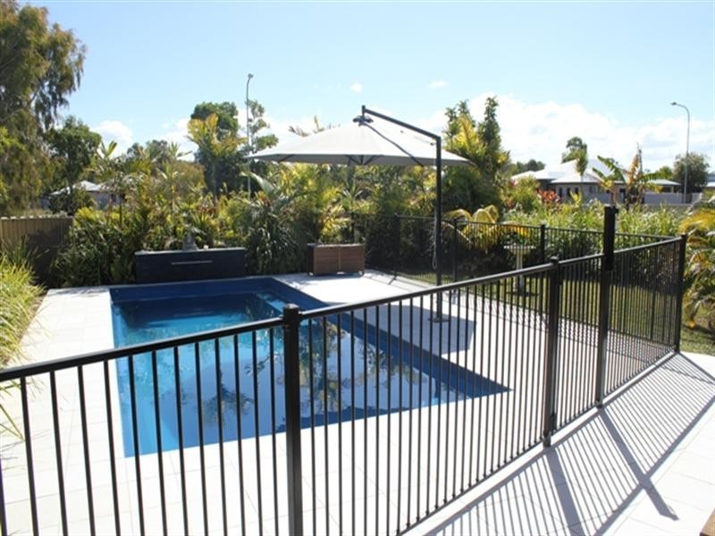 9 Rosella Street, Forrest Beach QLD 4850