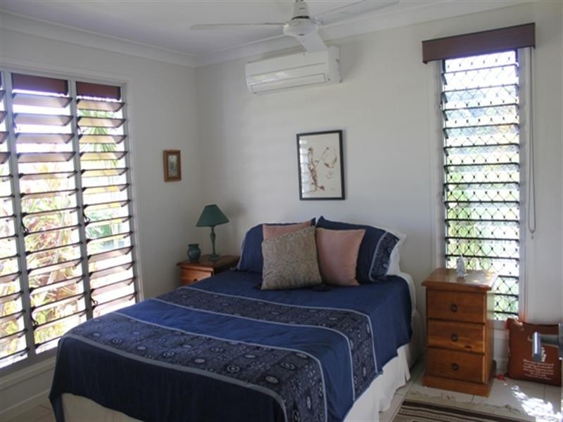 9 Rosella Street, Forrest Beach QLD 4850