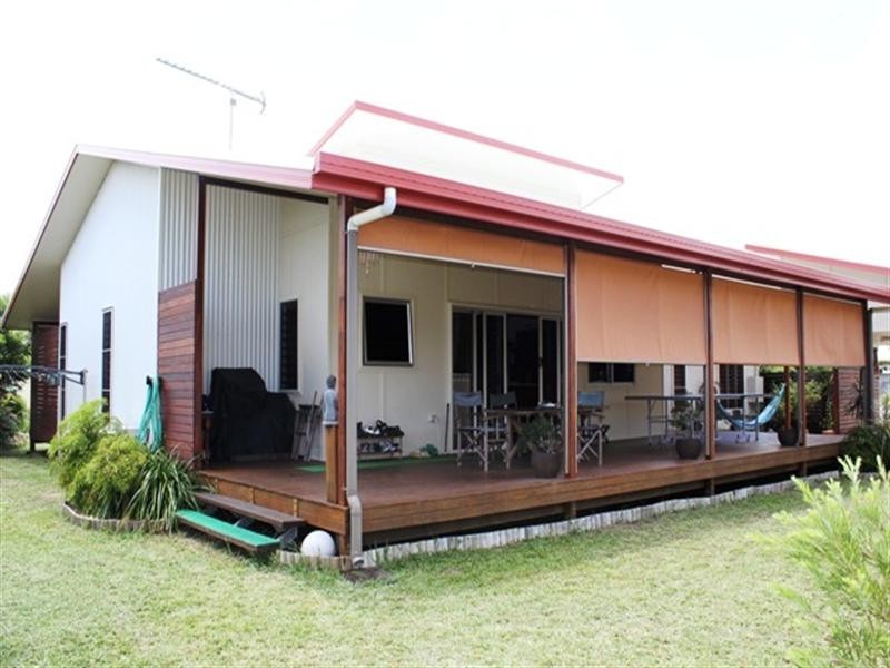 9 Rosella Street, Forrest Beach QLD 4850