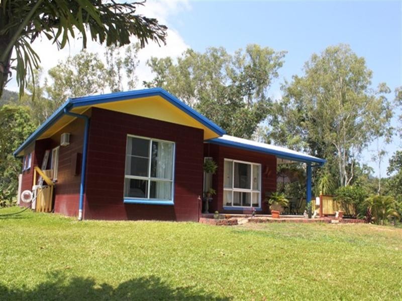 1316 Hawkins Creek Road, Hawkins Creek QLD 4850
