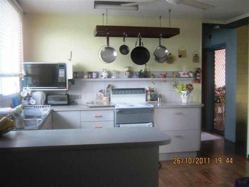 115 John Dory Street, Taylors Beach QLD 4850