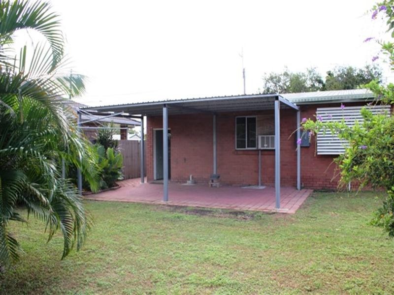 21 Barramundi Street, Taylors Beach QLD 4850