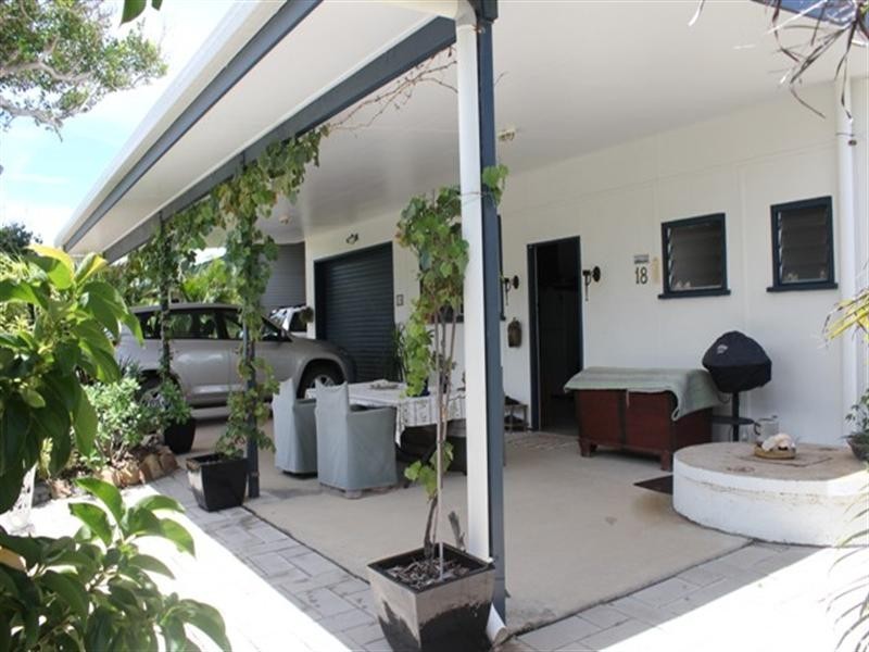 18 Willow Street, Forrest Beach QLD 4850