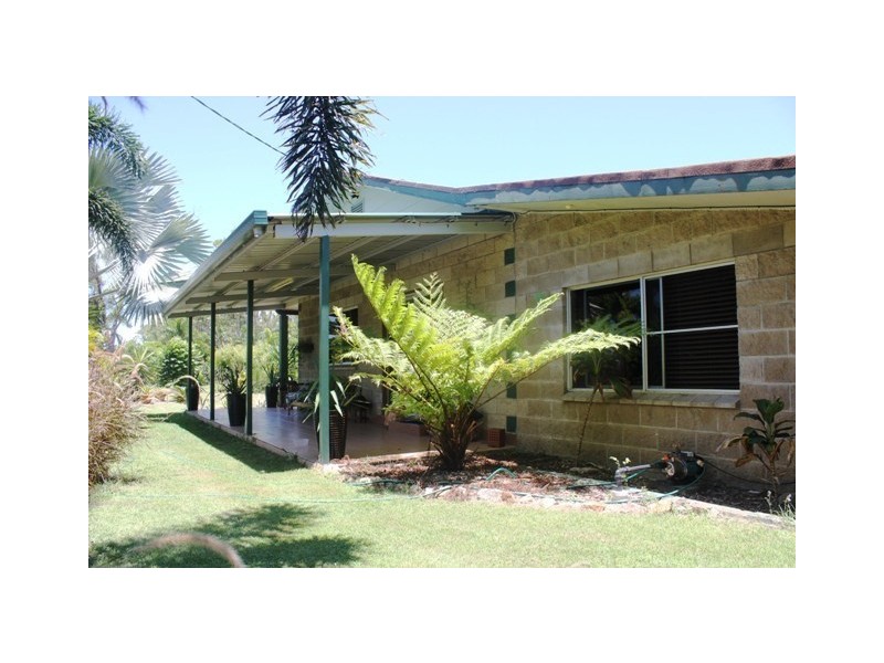 201 Beatts Road, Forrest Beach QLD 4850