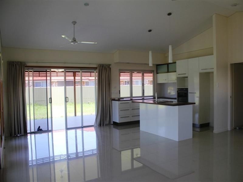 07 Rosella Street, Forrest Beach QLD 4850