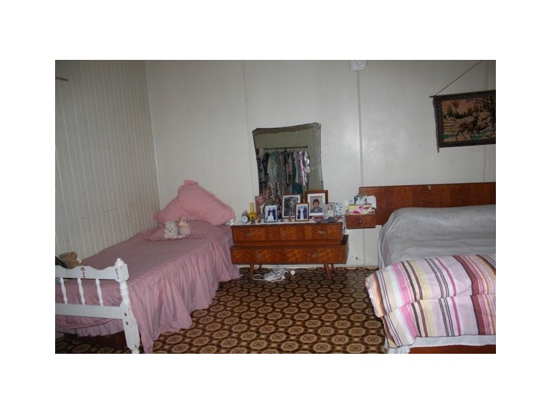 7 McIlwraith Street, Ingham QLD 4850