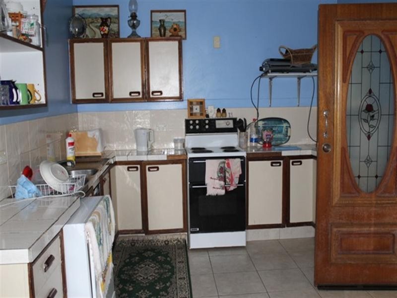 7 Candlenut Street, Forrest Beach QLD 4850