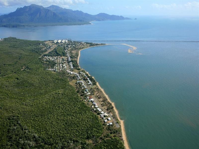 1 Ferrero Street, Lucinda QLD 4850