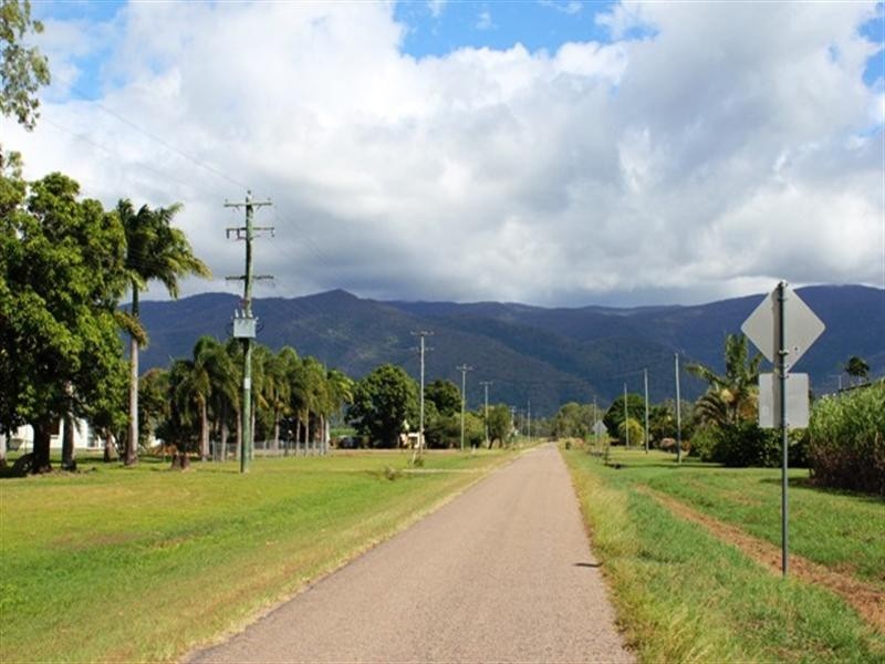 18 – 20 Mullins Road, Bambaroo QLD 4850