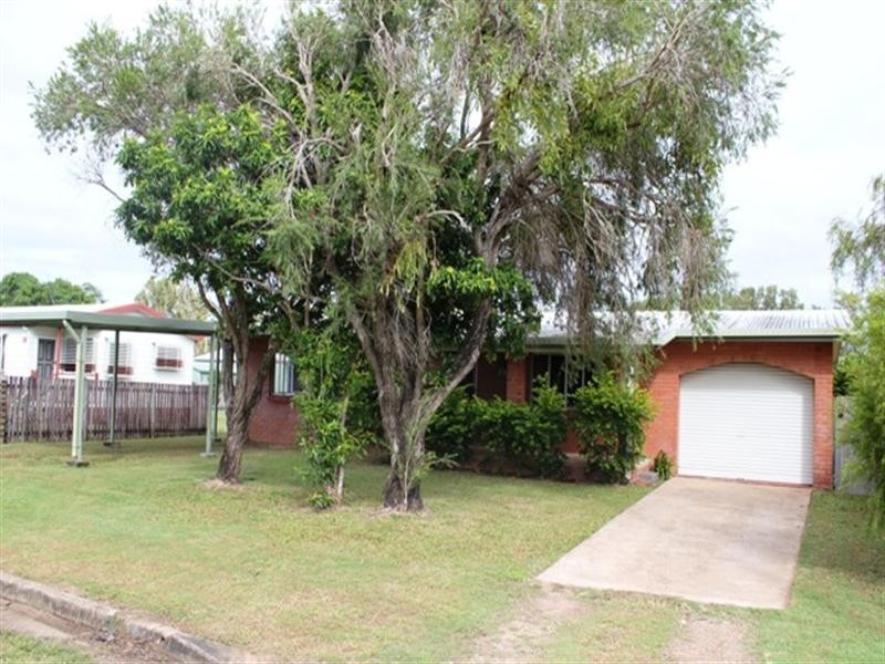 21 Barramundi Street, Taylors Beach QLD 4850