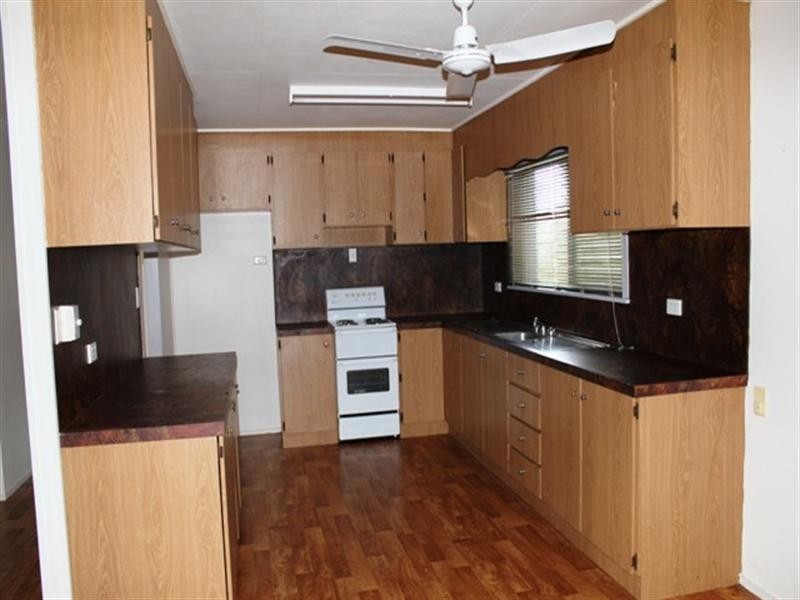 21 Barramundi Street, Taylors Beach QLD 4850