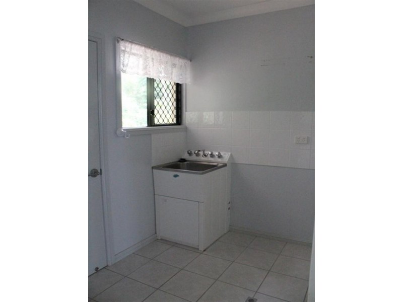 17 Mona Road, Halifax QLD 4850