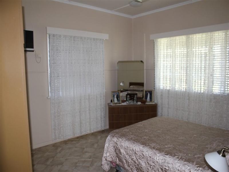 37 Warren Street, Ingham QLD 4850