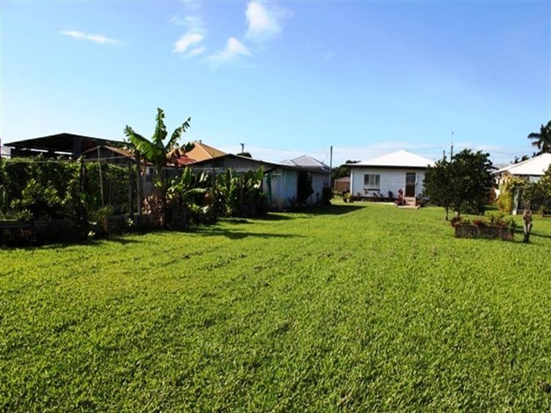 37 Warren Street, Ingham QLD 4850