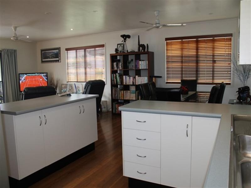 172 Patterson Parade, Lucinda QLD 4850