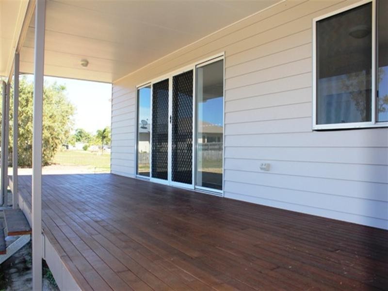 19 Melaleuca Close, Forrest Beach QLD 4850