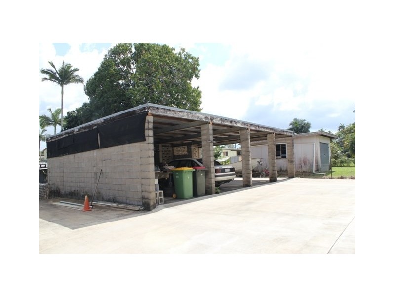 17 Hawkins Street, Ingham QLD 4850