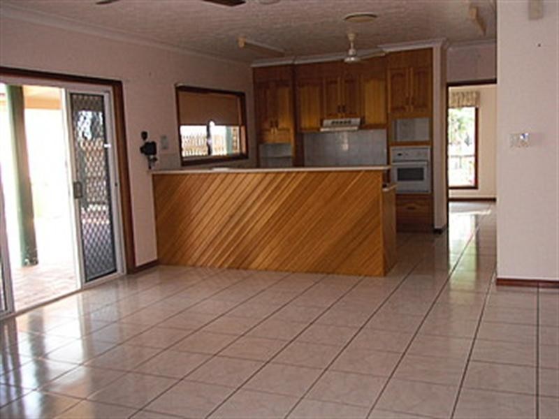 2 Moretti Street, Ingham QLD 4850