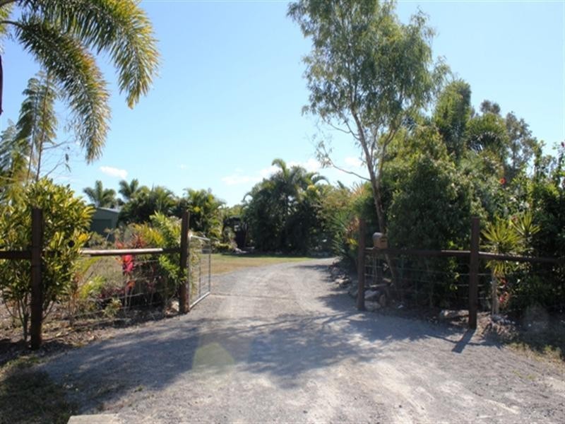153 Beatts Road, Forrest Beach QLD 4850