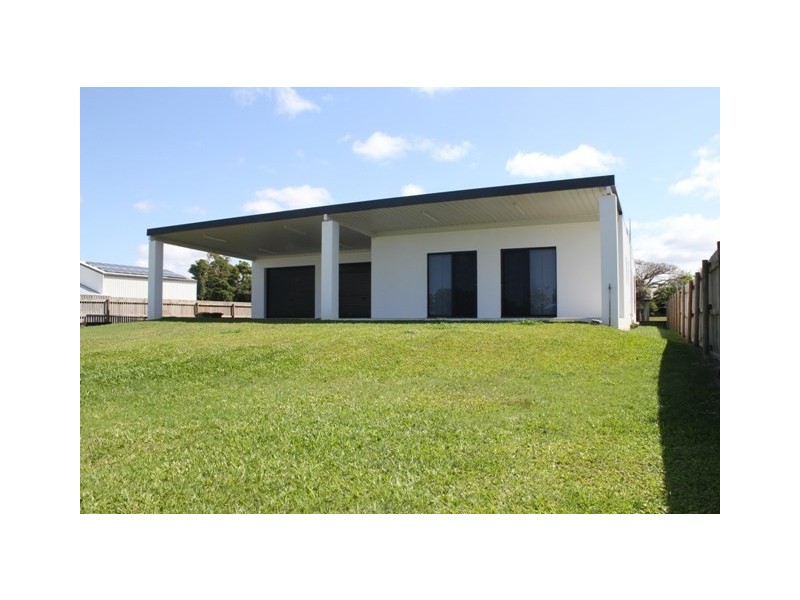 80 Musgrave Street, Halifax QLD 4850