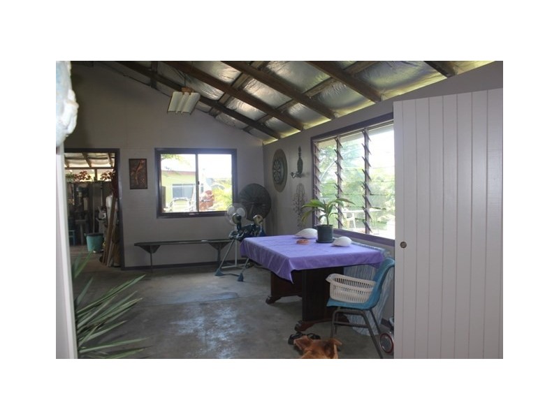 7 Shaws Avenue, Halifax QLD 4850