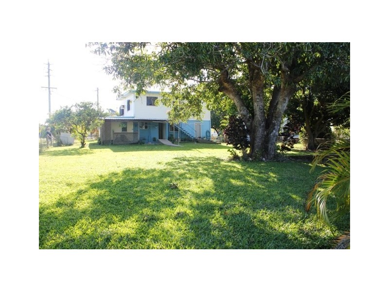 32 Marina Parade, Ingham QLD 4850