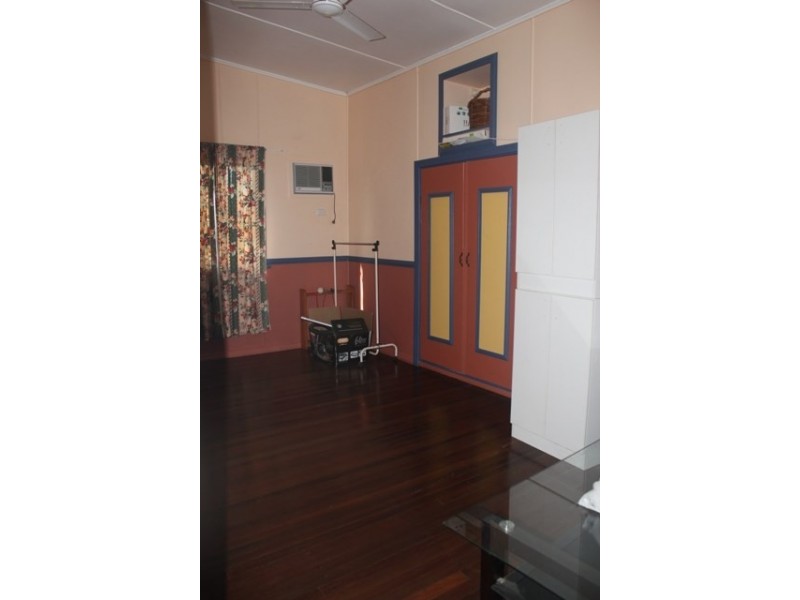 32 Marina Parade, Ingham QLD 4850